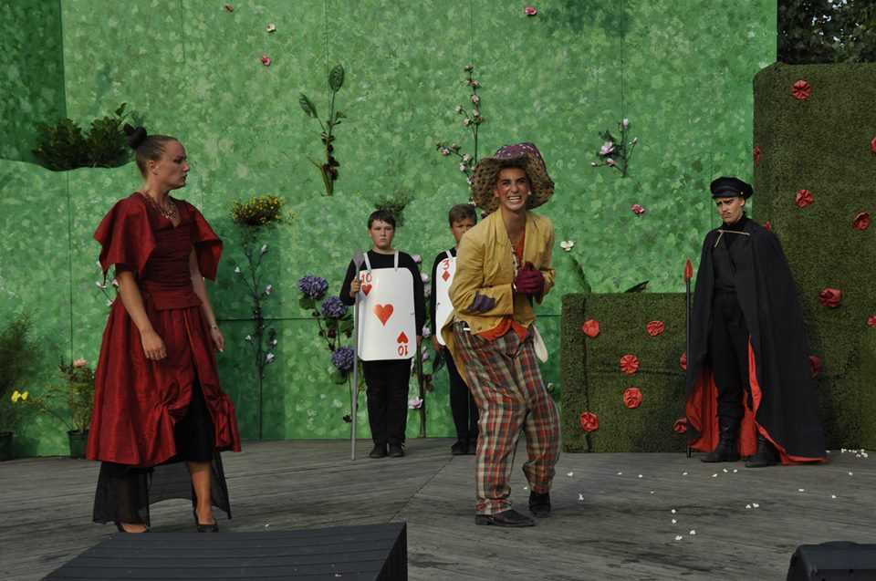 Alice i Underlandet 2014 — bild 11