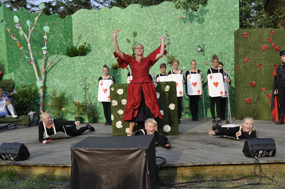 Alice i Underlandet 2014 — bild 18