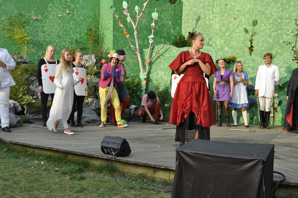 Alice i Underlandet 2014 — bild 29