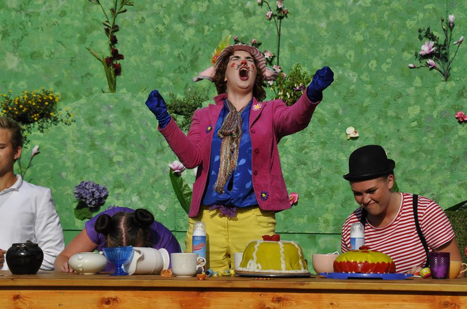 Alice i Underlandet 2014 — bild 6