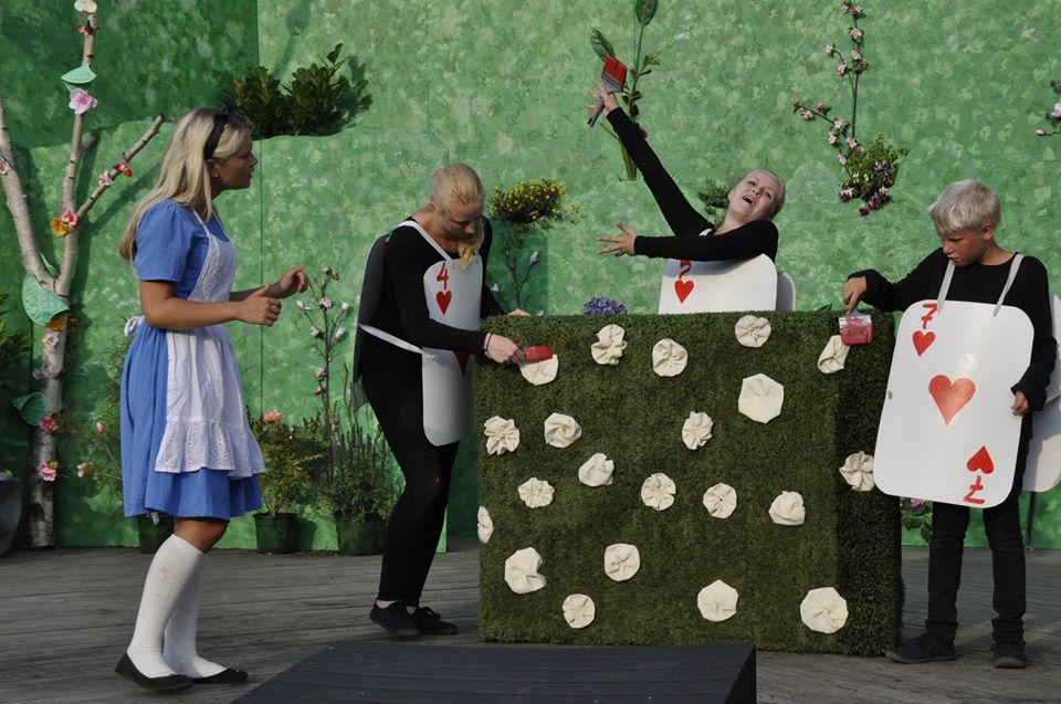 Alice i Underlandet 2014 — bild 7
